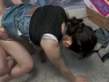 「中はダメぇ」巨乳な新人ADが上司命令に逆らえず→MM号でのお試しパコの画像