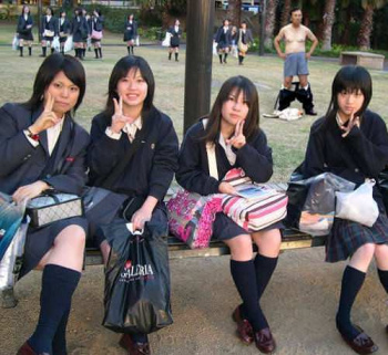 透けブラ大好きｗｗｗJK大好きｗｗｗの画像