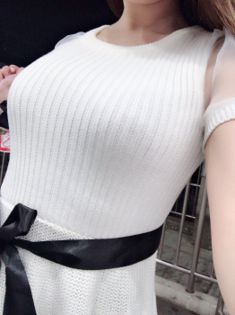 巨乳おっぱいとニットの組み合わせがスコスコなエロ画像ｗｗｗｗｗｗｗｗｗｗｗｗｗｗの画像