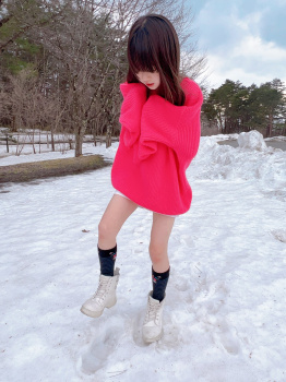 雪で下半身晒してはしゃぐ女の子がエッチだぁ～ｗｗｗｗｗｗｗｗｗｗｗｗｗｗの画像