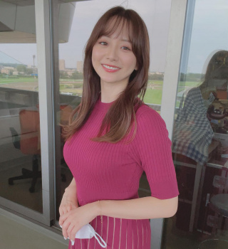 巨乳おっぱいを強調するエロ可愛い森香澄アナｗｗｗｗｗｗｗｗｗｗｗｗｗの画像
