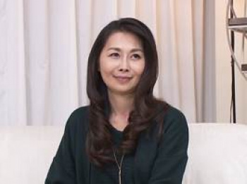 藤川れい子（四十路）夫以上の巨根で初めての膣奥アクメを迎えるマダムの画像