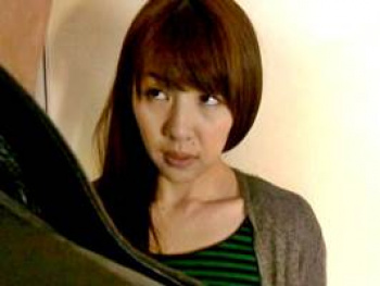 【ヘンリー塚本】痴○の続きをしてほしくて自宅に招き入れる主婦の画像