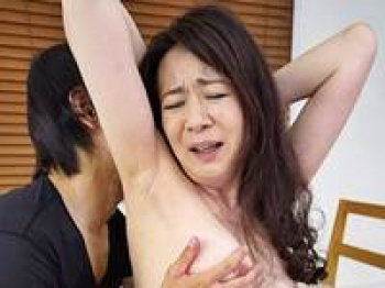 【五十路】主人の事は愛していても他人棒を求める淫乱奥様。白鳥美智子の画像