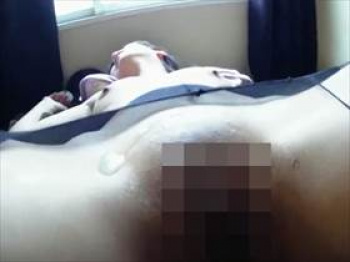【無修正・個人撮影】旦那射精後にお漏らしする嫁がクソエロい!素人夫婦が投稿した生々しすぎる営みがこちらの画像