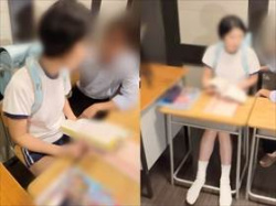 【個人撮影】コスプレも会話も完璧すぎる！男性教諭と女子生徒の設定で妄想性行為に耽る素人夫婦投稿映像！の画像