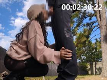 【個人撮影】ランチデートでの帰り際にサクッと短時間でのフェラ抜きに応えるくちマンコ性処理人妻!不倫投稿の画像