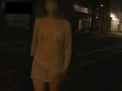 【個人撮影】可愛い彼女のエロな夜散歩は密かな楽しみ♡透け透けニット散歩＆オナニーも！素人カップル投稿映像の画像