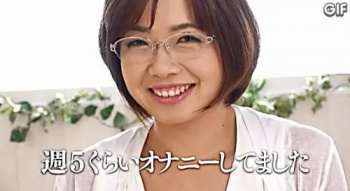 欲求不満の人妻がAVセックスに大絶叫 赤瀬尚子【GIF14枚】の画像