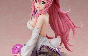 『機動戦士ガンダムSEED』ラクス・クラインのエロいムチムチのバニー姿のエロフィギュア！の画像
