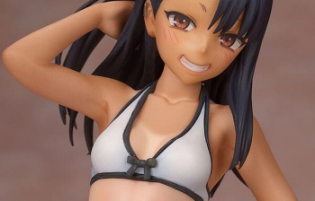 『イジらないで、長瀞さん』長瀞さんのエロい日焼け跡のエロ水着姿のエロフィギュア！の画像