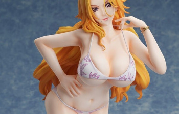 『BLEACH』松本乱菊のどエロおっぱいとお尻がムチムチのエロ水着のエロフィギュア！の画像