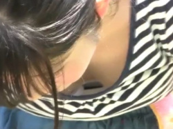 【HD隠撮動画】もうサイコー！大学のサークルで野外バーベキューの際にパンチラ胸チラ乱獲ｗｗｗの画像