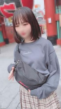 【無 素人】 大人しそうな看護学校1年生の若い体に連続中出しwwwの画像