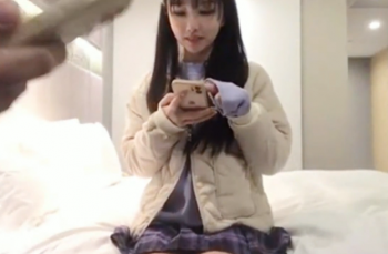 【無修正 個人撮影】 台湾のお金持ち男がホテルに呼んだ美少女が可愛すぎるんだが・・・。の画像