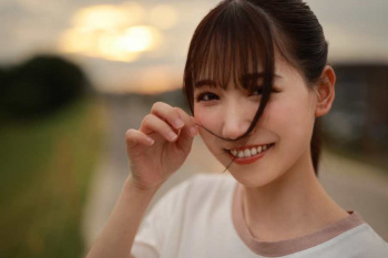 三田真鈴 エッチと笑顔が抜群な新人AV女優セックス画像の画像