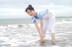 小坂七香 アイドル顔でモデルボディのAVデビュー画像の画像