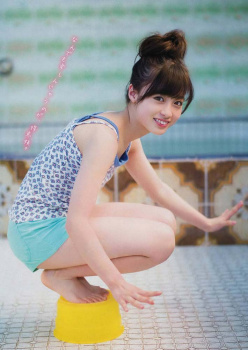 橋本環奈が意外とおっぱいデカい？？水着姿がまじでやば杉ｗｗｗｗｗの画像