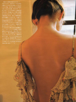 安倍なつみ巨乳オッパイポロリしちゃうｗ芸能人エロ画像発見ｗｗｗｗｗｗｗの画像