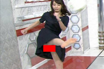宇垣美里アナ、放送事故！パンティーが見えちゃうぞｗｗｗｗｗｗｗｗｗｗｗｗｗの画像