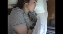 日常的○撮 入院患者のはだけた体の画像