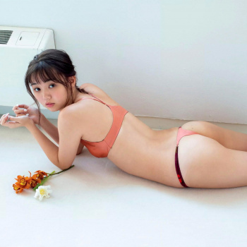 モグラ女子 江野沢愛美がグラビアでTバック解禁！の画像