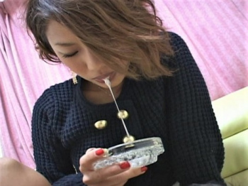 場末のキャバ嬢のドロドロ唾が最高!顔面ツバ吐き&唾飲ませの画像