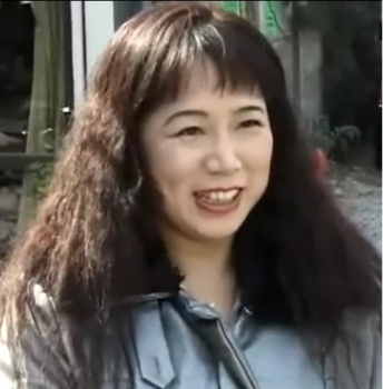 無修正)お外で待ち合わせた奥様とラブホでたっぷりエッチを堪能♪最後はお顔に顔射をキメて…wの画像