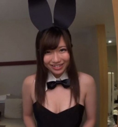 [風俗]パンストバニーコス姿のディーラーに勝てば中出しセックスできるの画像