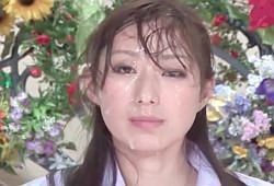 西尾かおり/程よくテカる精子パックが似合いすぎｗ女子アナのクールな美貌に連続ぶっかけの画像
