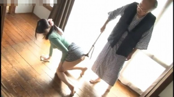 【野々宮みさと】若妻が絶倫老人を性介護の画像