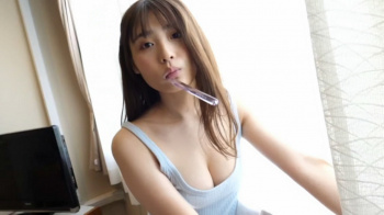 浪速のピーチ姫・石田桃香が1stオカズDVD発売の画像