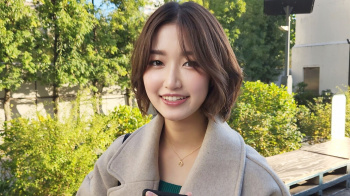 Webデザイナーらしい顔立ちをしためいなさん26歳のハメ撮りの画像