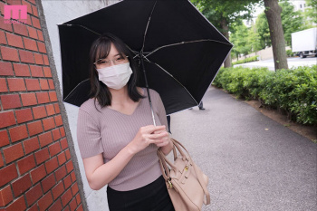 練馬の地味メガネOLが脱いだら凄かった件の画像