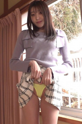 スカートめくったら肉マン際どかった癒し系の仲根詩織(24)の画像
