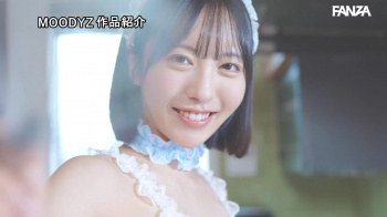 元グラドル・塔乃花鈴の可愛すぎるメイドクッキング姿の画像