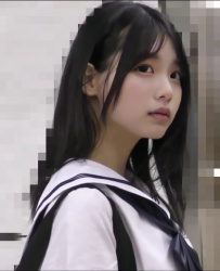 脱いだらスライム乳だった清楚系JKのSWちゃんの痴漢ハメ撮りの画像