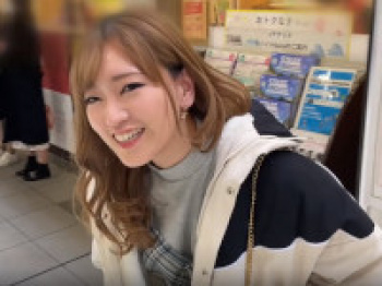 一児のママさんな元気な大阪弁ギャルと楽しくデートからホテルで中出しセックス！の画像