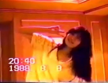 個人撮影 Model In The Nude 1988.8.8 & 9.27 無修正の画像