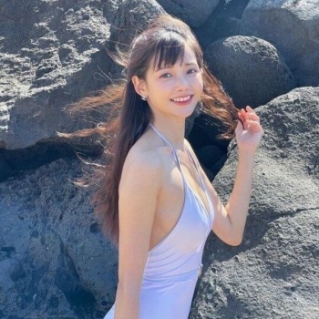 韓国女優の水着がエチエチ！の画像