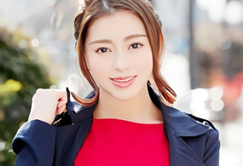 【逆転マジックミラー号・マジックミラー号】褐色肌の激カワ巨乳女子大生が逆転ミラー号に乗車！周りの男たちに見られながらアンアン喘ぎ感じる激ピストン羞恥セックス！！の画像