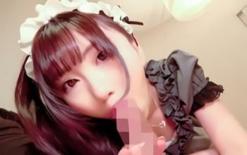 【成宮ほのか】アキバ系の激カワ美少女をナンパ！メイドコスプレをさせて生チンポぶち込むハメ撮りセックス、フィニッシュは半外半中出し！！の画像