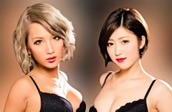 【AIKA・水野朝陽・痴女】ショートカット巨乳の激カワお姉さんと黒ギャル淫乱ビッチがM男を責める！ハーレム状態で淫語責め＆amp;足コキ発射！！の画像