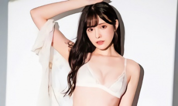 【新ありな】超絶カワイイ美少女が男のアナルとチンポをベロベロ舐め回すご奉仕、貴方を見ながらチンポに跨がり腰を振りまくる主観濃密セックス！の画像
