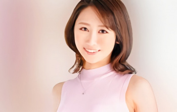 【田中なな実】スレンダー美熟女（人妻）の女教師と男子生徒のイケナイ関係！若い肉棒でアンアン喘ぎ感じるイチャラブの濃密中出しセックス！！の画像
