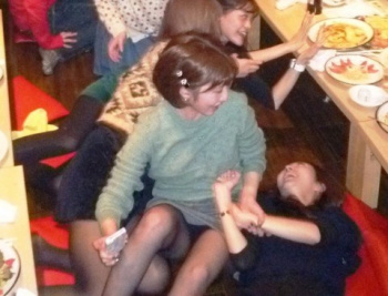 酒を飲んだら飲まれよう!飲み会エロ画像!の画像