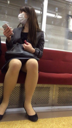 電車で座った結果。の画像
