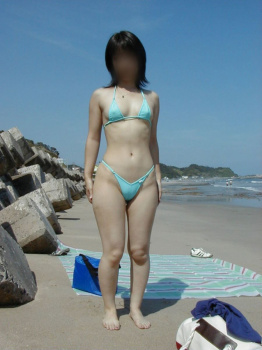 若い子よりもエロい！熟女ビキニ集の画像