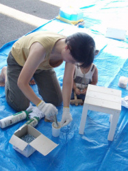 子連れを狙え！子育てママのかがみ胸ちらの画像