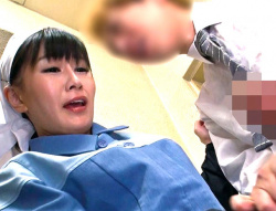 明里ともか 「興奮して我慢できない！」清掃員人妻がデカチン男にNTRを目撃して興奮！の画像